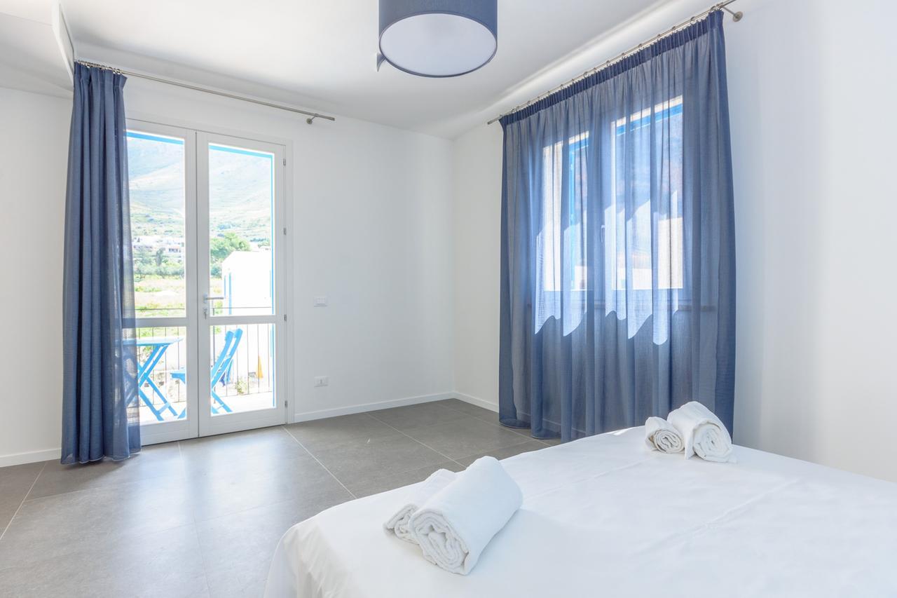 Room & Breakfast Cala Azzurra Macari Exterior photo